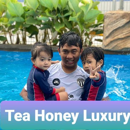 Tea Honey Luxury Villa Malacca Esterno foto